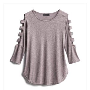 Super cute! Only worn once!